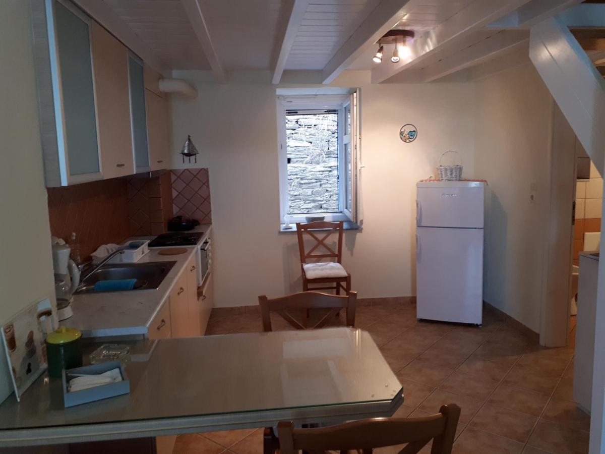 Roula'S Suites Ándros Buitenkant foto