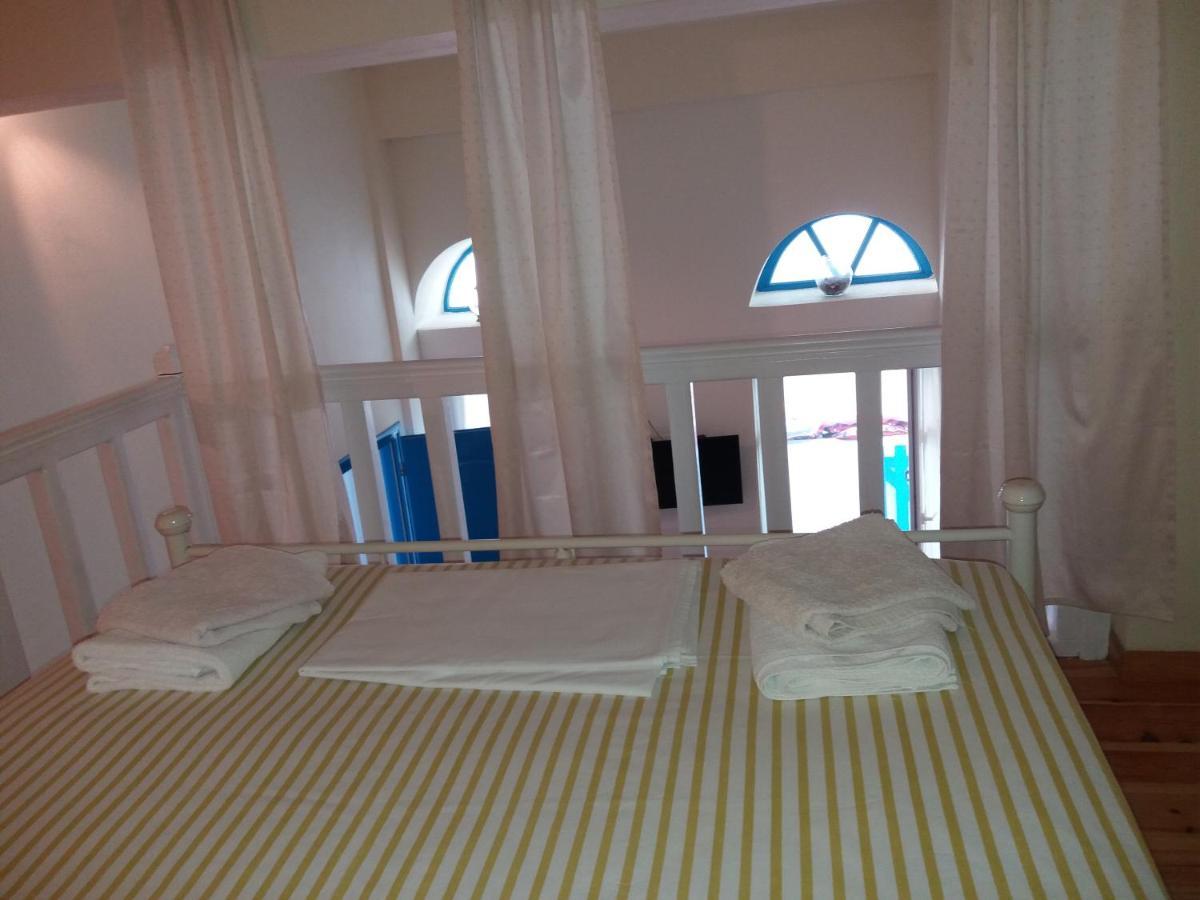 Roula'S Suites Ándros Buitenkant foto