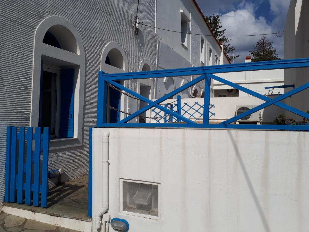 Roula'S Suites Ándros Buitenkant foto