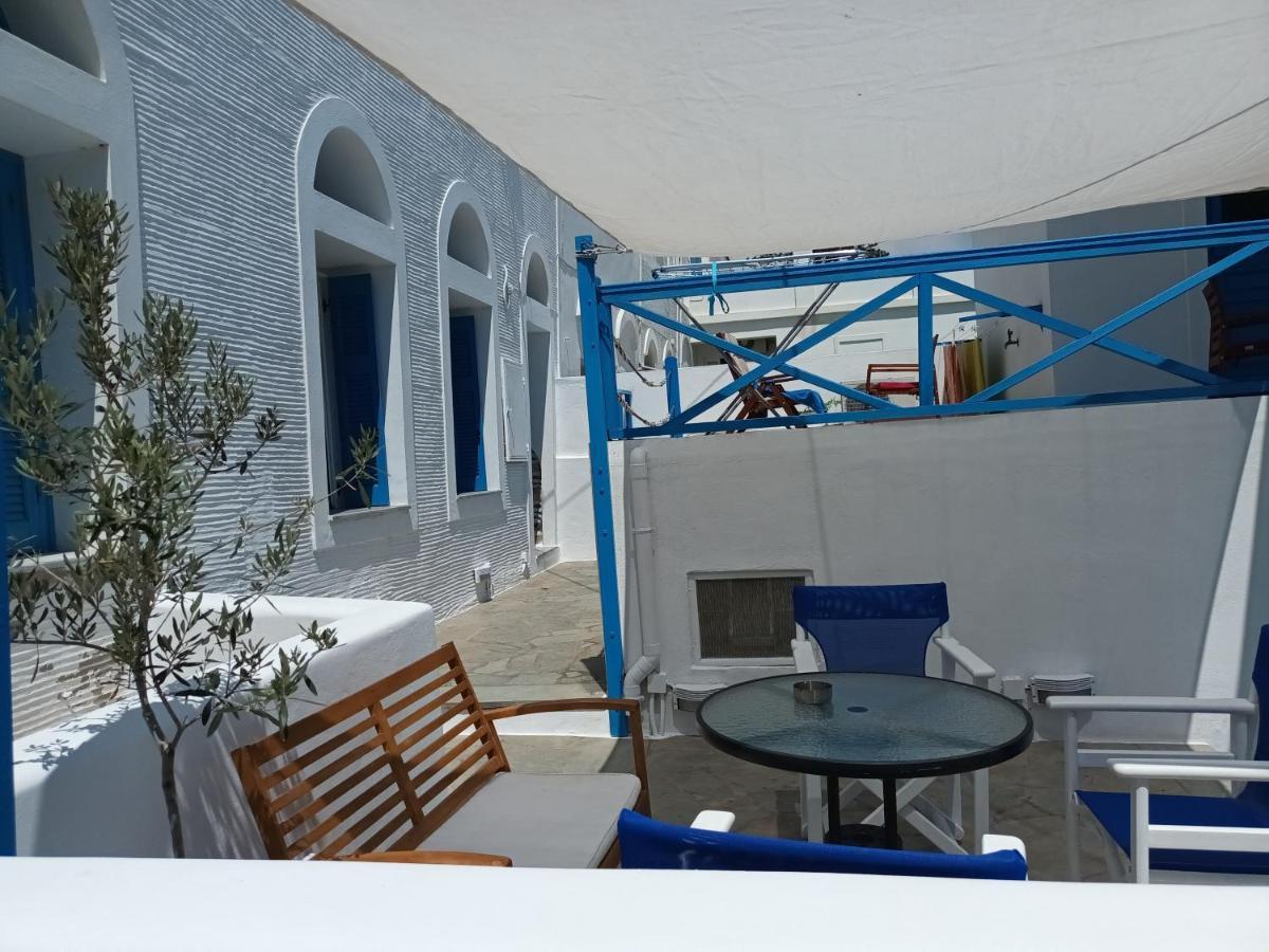 Roula'S Suites Ándros Buitenkant foto